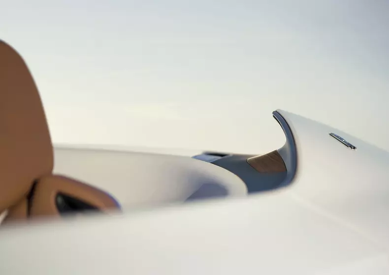 web_P90541180_highRes_rolls-royce-arcadia-