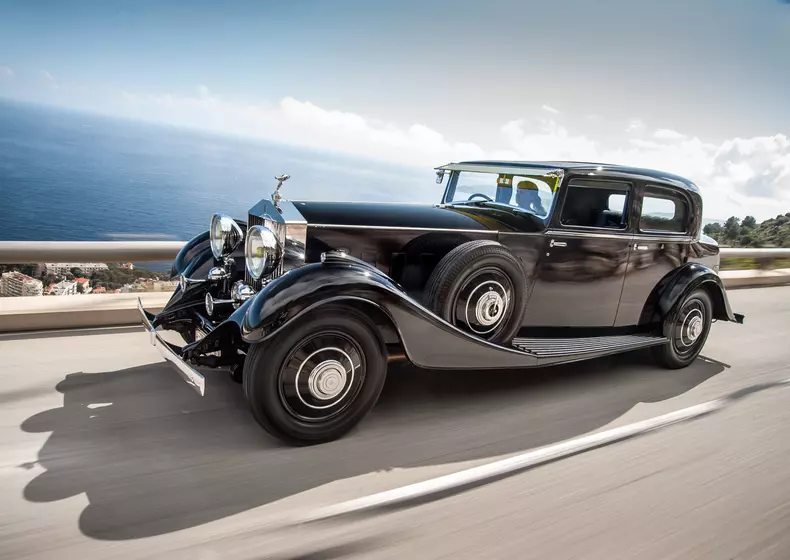 COPYRIGHT JAMES LIPMAN