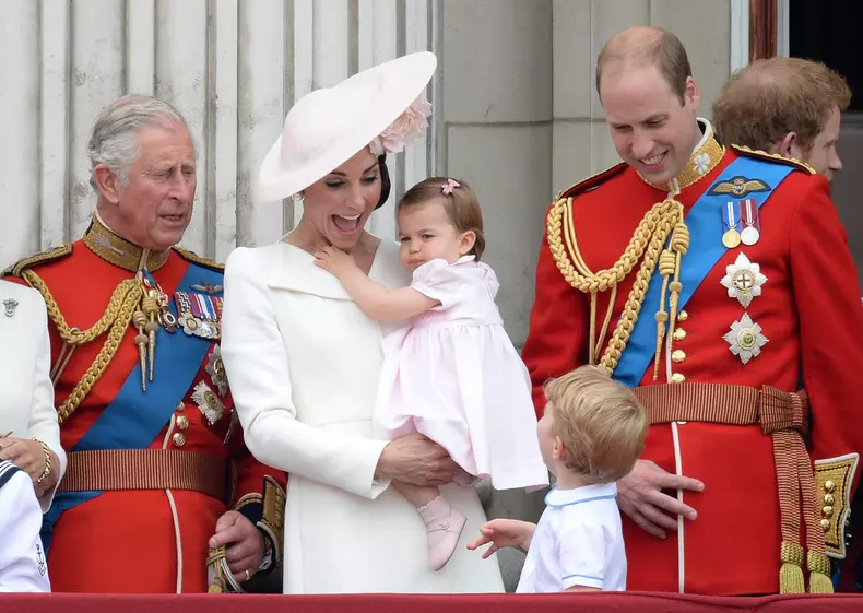 Kate Middleton, William si Charles