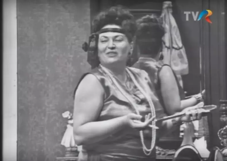 Draga-Olteanu-Pregătirea-pentru-bal-3