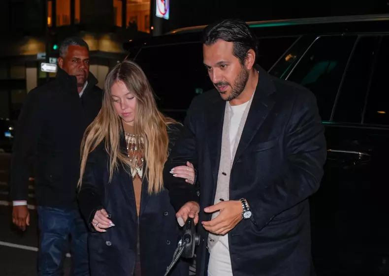 EXCLUSIVE: Sydney Sweeney and Fiance Jonathan Davino are Spotted on a Dog Walk in New York City.