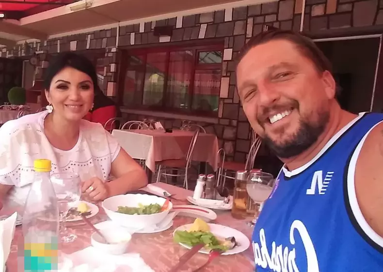 Adriana Bahmuțeanu logodnic George