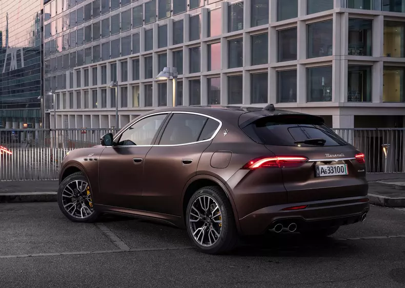 Maserati-Grecale-2023-HD-ccb5ddee1c0365cf56fc30d429c014dee2b2c4288