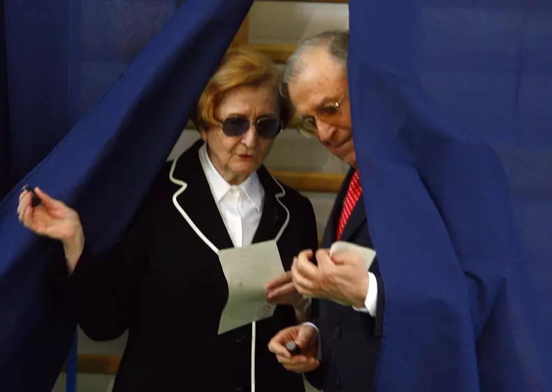 REFERENDUM - DEMITERE TRAIAN BASESCU