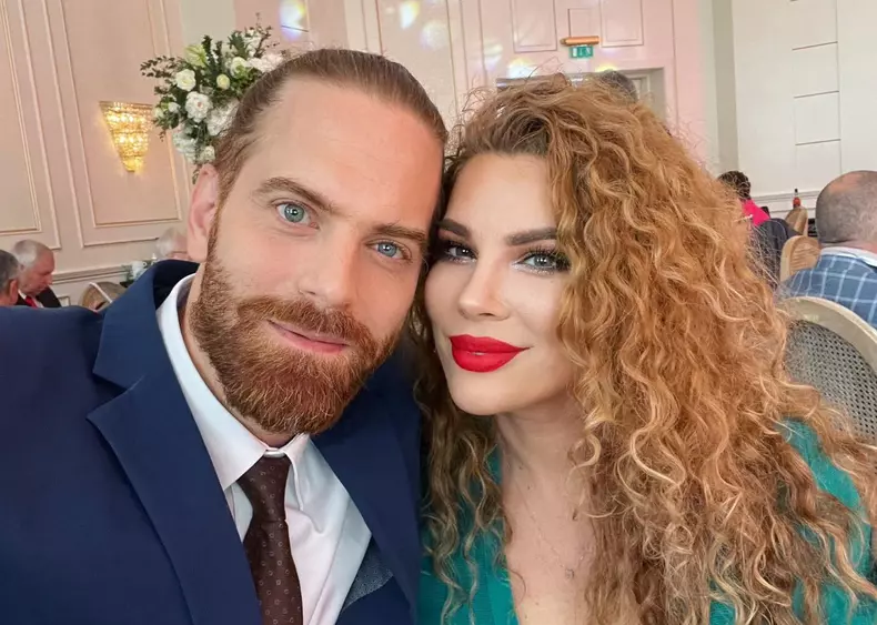 Ce mari și frumoși s-au făcut gemenii Alinei și ai lui Ilan Laufer! Nathaniel și Davina au împlinit 4 ani (1)