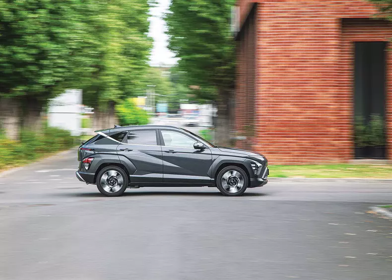 Hyundai Kona-69