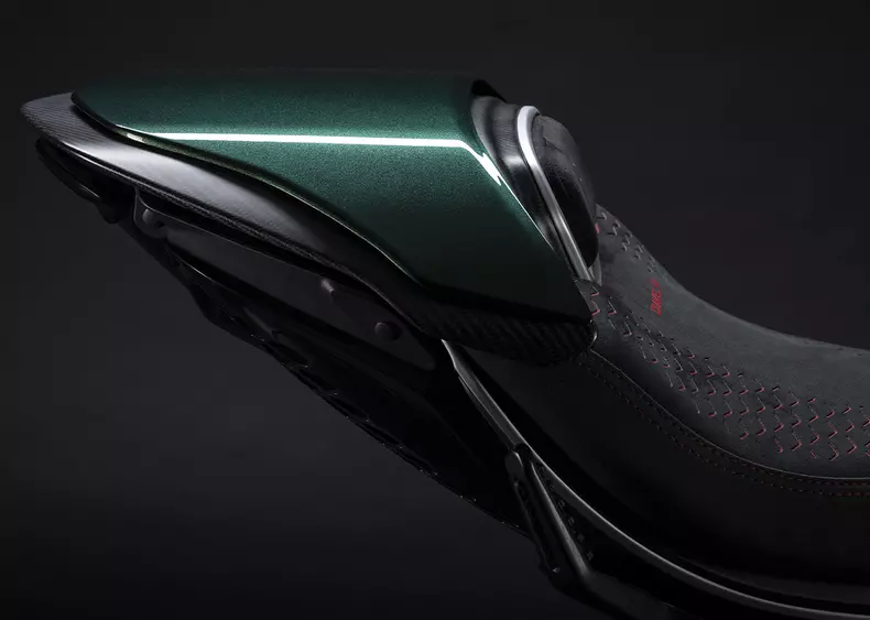 web_Ducati-Diavel-V4-for-Bentley-DWP24-Overview-gallery-1920×1080-09