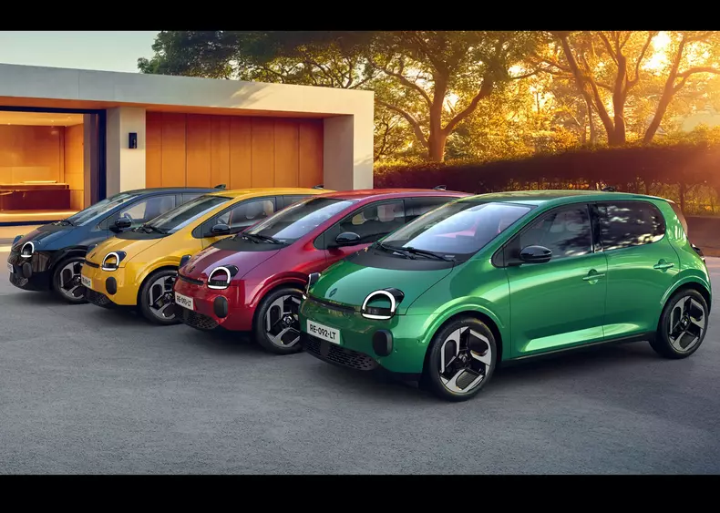 Renault-Twingo_E-Tech_EV-2027-HD-930249e71c03dc438ae589c089e24636b319137dc