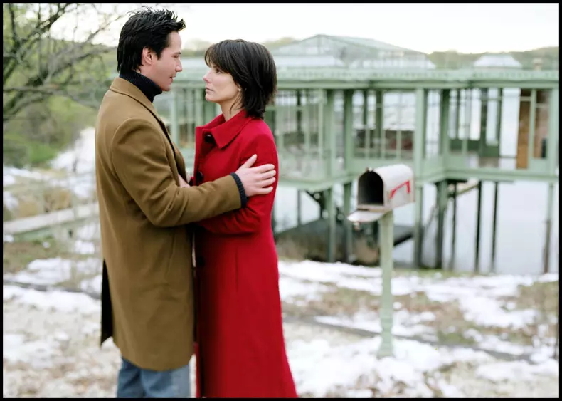 Sandra Bullock & Keanu Reeves (5)