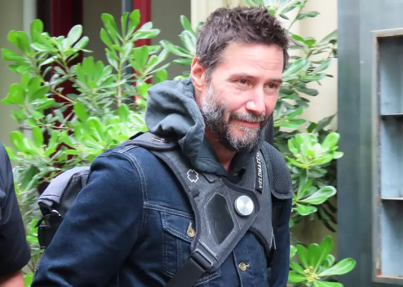 Exclu - Keanu Reeves Arrives At His Concert - Paris