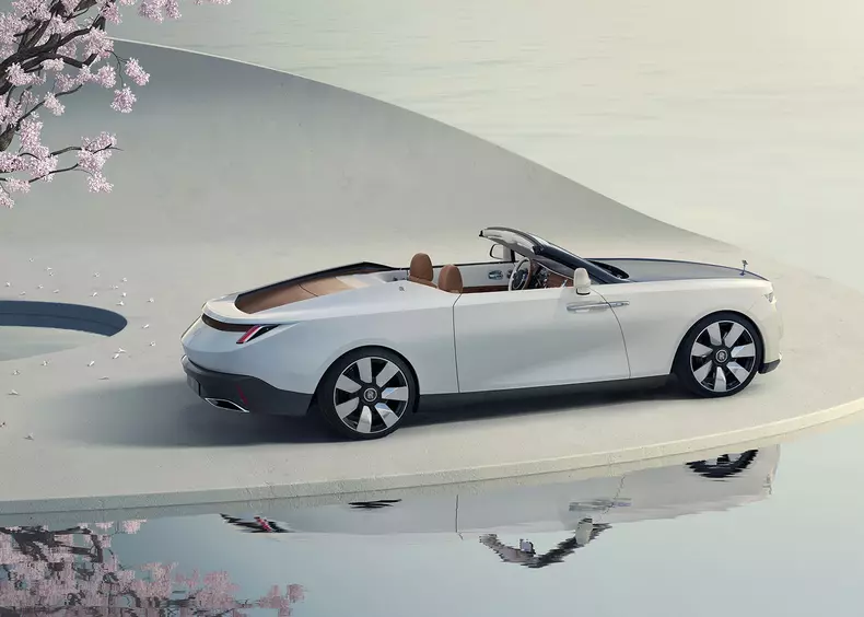 web_P90541179_highRes_rolls-royce-arcadia-