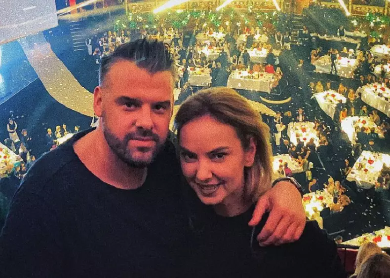 tinuvidaicuroxanaionescu1-1