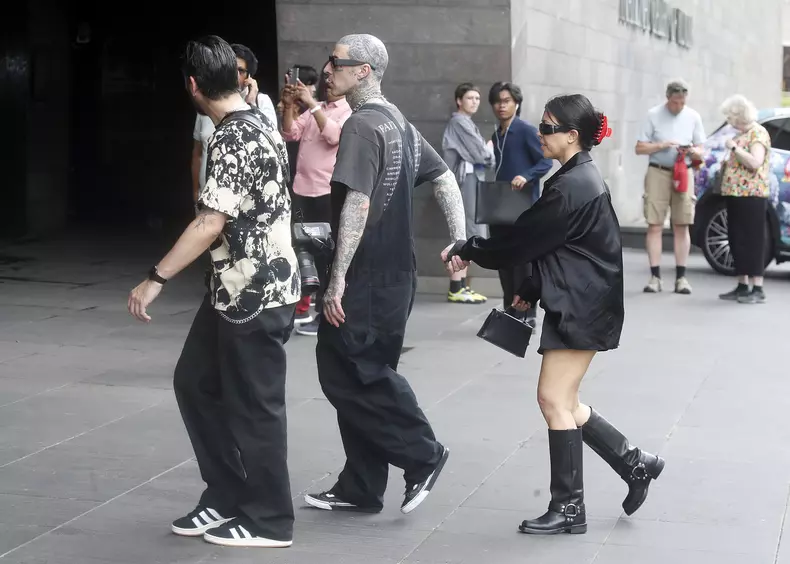 EXCLUSIVE: **NO DAILYMAIL ONLINE** Kourtney Kardashian And Travis Barker Go To Popular Vegan Cafe Smith And Deli For Lunch Before Going To The NGV In Melbourne - 28 Feb 2024
