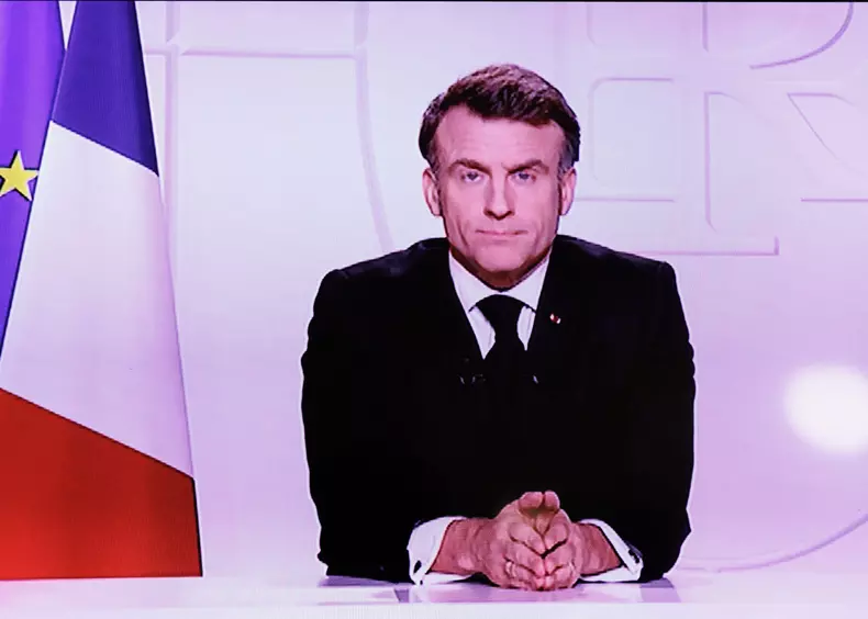 Emmanuel Macron speaks on the international crisis.