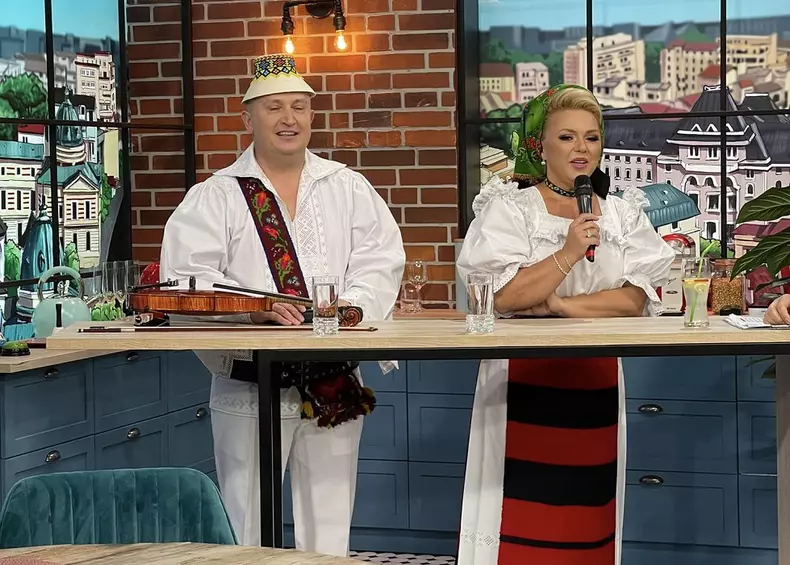 Cornelia și Lupu Rednic au împlinit 30 de ani de căsnicie. Care e secretul relației lor