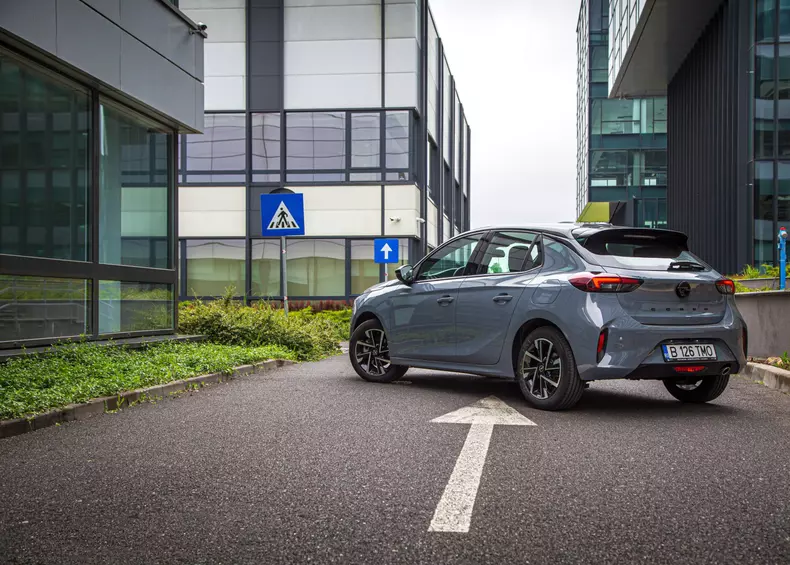 Opel Corsa facelift 012