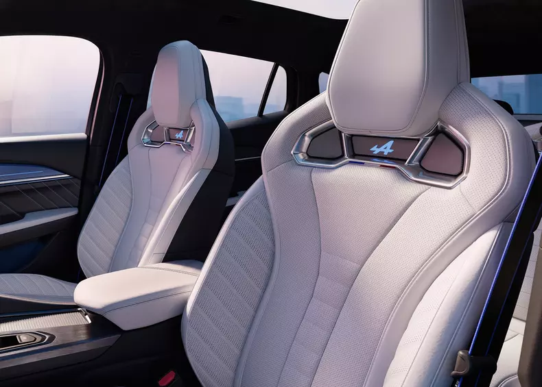 Renault-Filante-2027-HD-0f62f8161c1b11c9edfeaeff4f0d91fa35f44050d