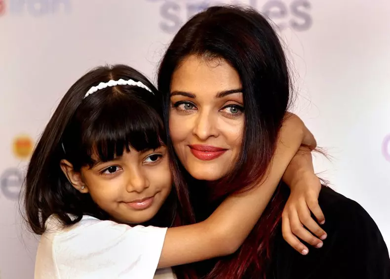 Aishwarya_20181121_571_855