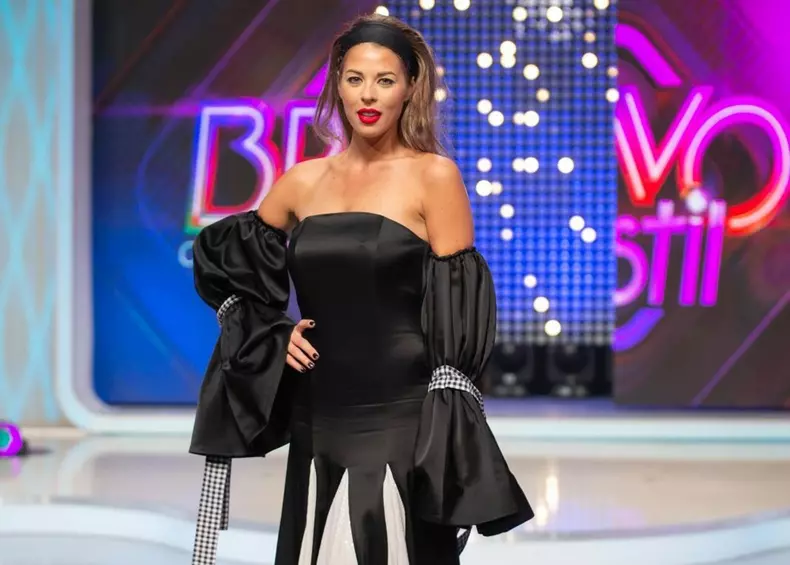roxana-nemes-bravo-ai-stil