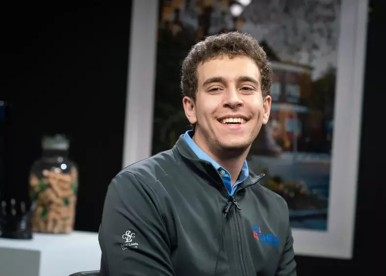 Daniel Naroditsky7