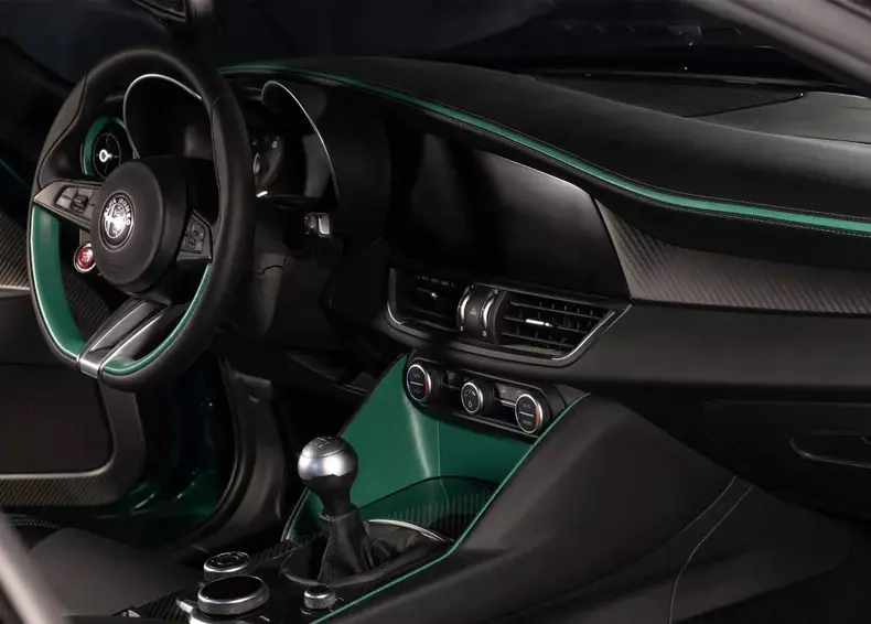 Alfa Romeo Giulia Zagato SWB_12