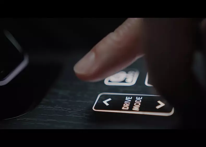 Missan-Ariya_Nismo-2025-1600-mde2