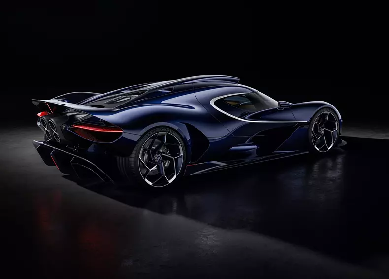 Bugatti-Destrier-2026-Rear_Three-Quarter.5968fae2