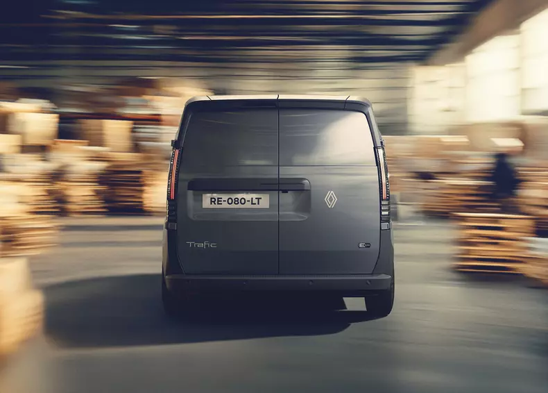 RENAULT TRAFIC E-TECH ELECTRIC (LE1V1)