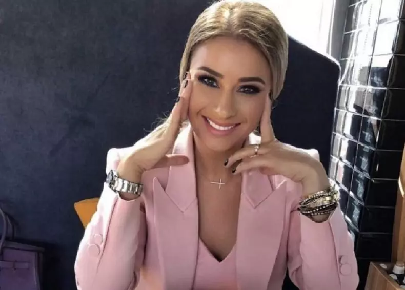 anamaria-prodan-patroana-televiziune-3