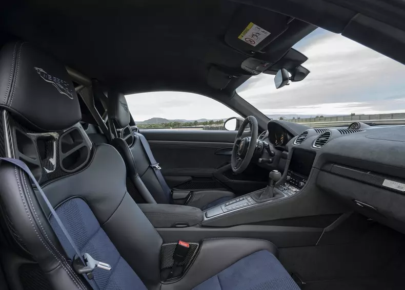 Porsche-718_Cayman_GT4_RS-2022-1600-29