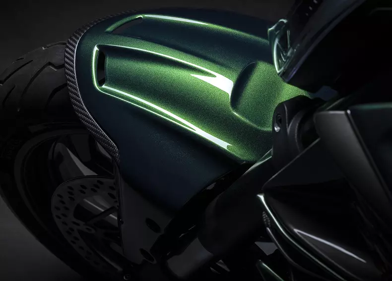 web_Ducati-Diavel-V4-for-Bentley-DWP24-Overview-gallery-1920×1080-10