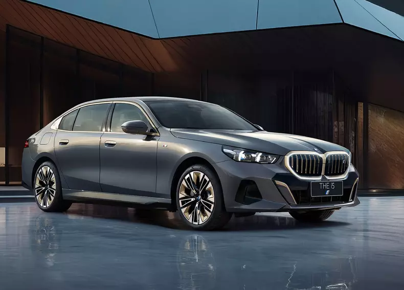 THE 5 Progressive layout2