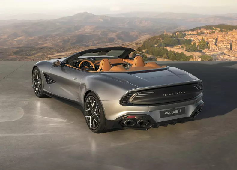 Aston-Martin-Vanquish-25_04