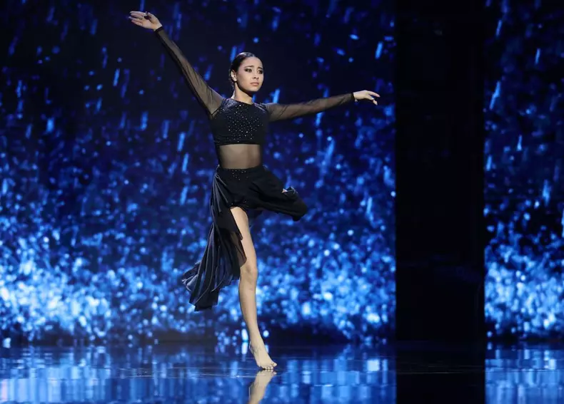 Cum arăta Cesima când a participat la Românii au talent  (2)