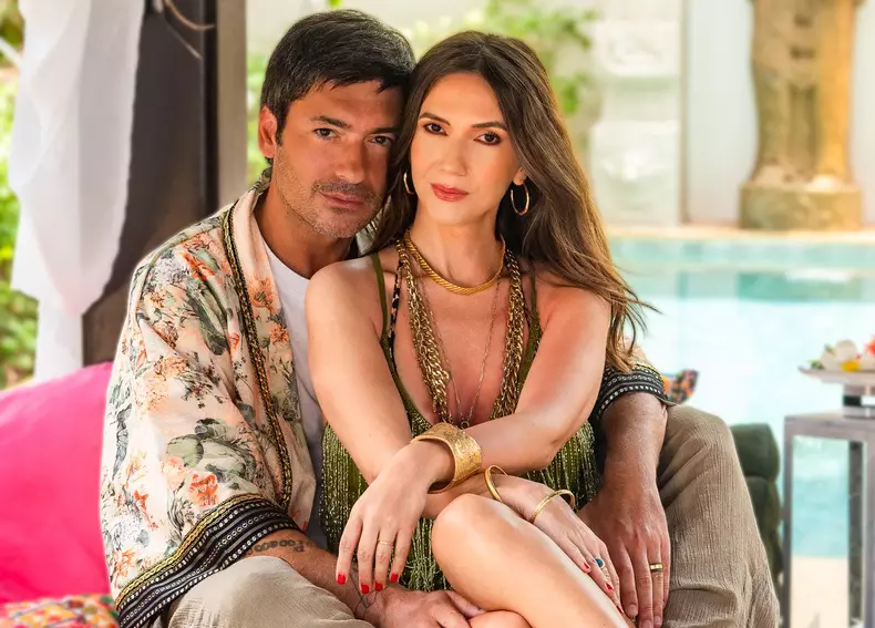 Adela-Popescu-si-Radu-Valcan-10-ani-de-la-nunta