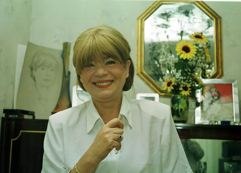 Acasa la Cristina Stamate -  1999