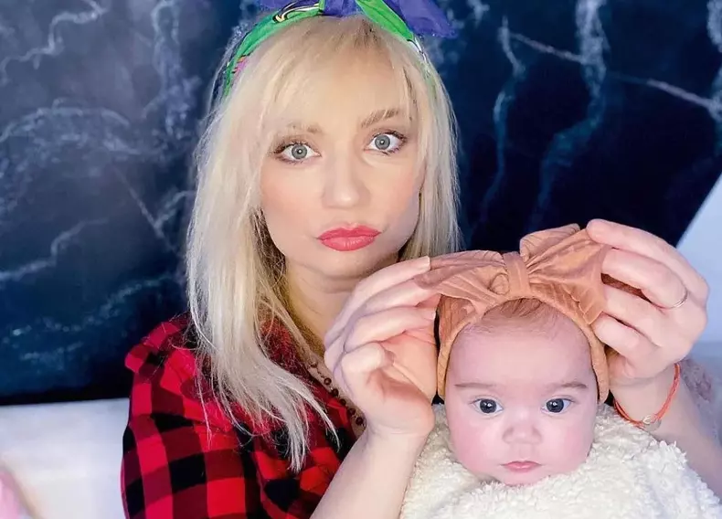 cristina-cioran-si-fetita-4-1-e1648967582844-1