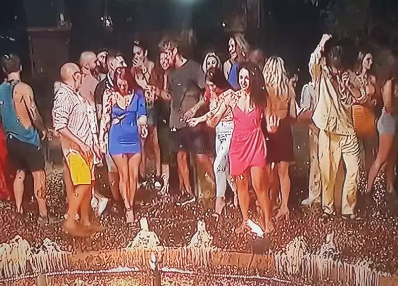 cu-cati-bani-ramane-alex-delea-dupa-survivor-8