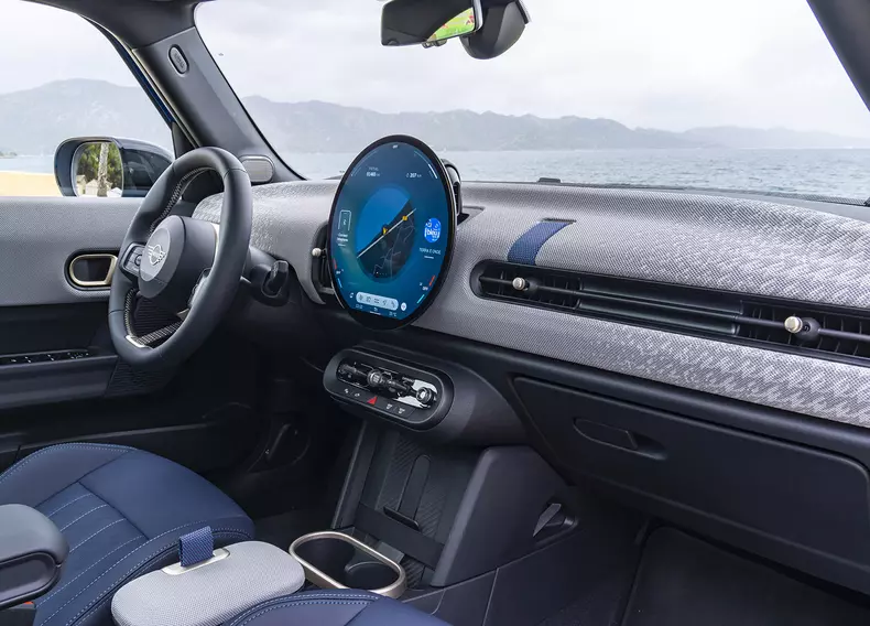 P90559988_highRes_mini-cooper-s-5-door