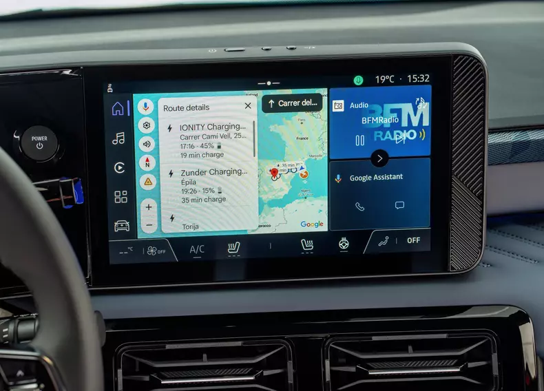 Nissan-Micra_EV-2026-HD-49030afa1bf22b1c5110b1ec4ea886a2e7dd953a6