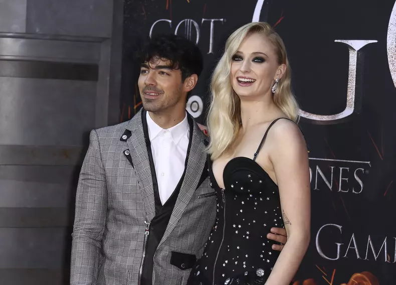 Joe Jonas and Sophie Turner got married again - 6/29/19