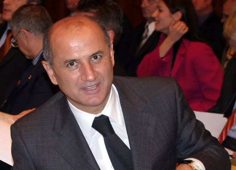 George Copos are COVID-19