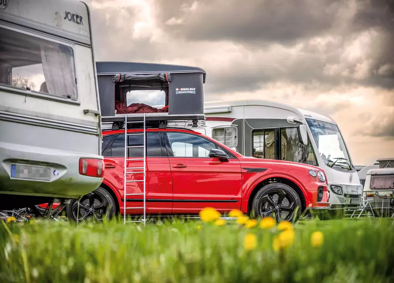 202204Bentley_Bentayga_Dachzelt0904