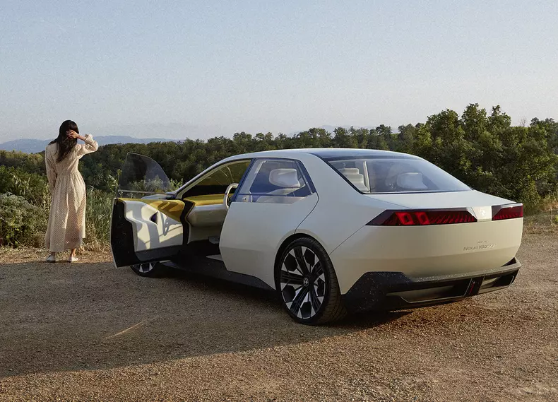 P90519765_highRes_bmw-vision-neue-klas