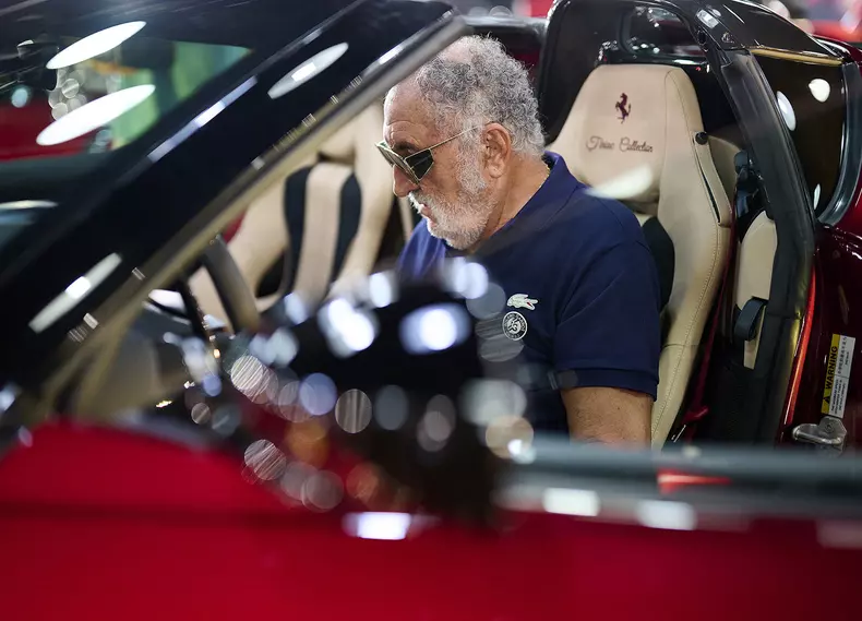 aweb_Tiriac Collection_Ferrari 812 Competizione Aperta 2