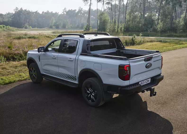FORD_2024_RANGER_PHEV_05