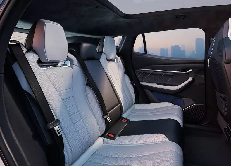 Renault-Filante-2027-HD-1b6bd3df1c1b2d4039d7be69376601db36f40f50d