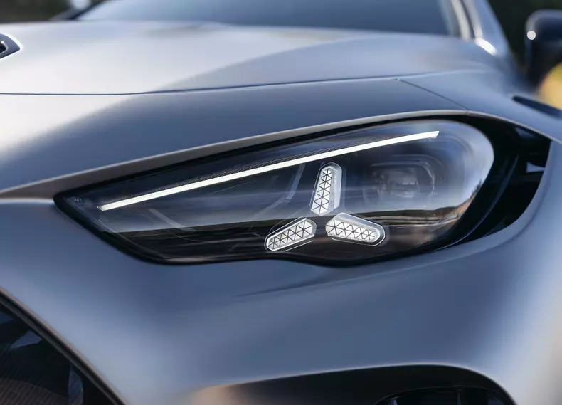 Mercedes-Benz-CLE_646_AMG_Spezialanfertigung-2027-HD-8ecabf521c71e03f8377b34133cde0a2eb37f8263