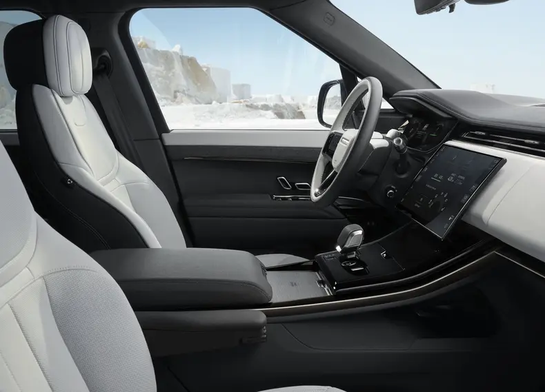 Land_Rover-Range_Rover_Sport_Electric-2027-HD-61144d7e1c77ebc9bb660c014ebd3056393d06207