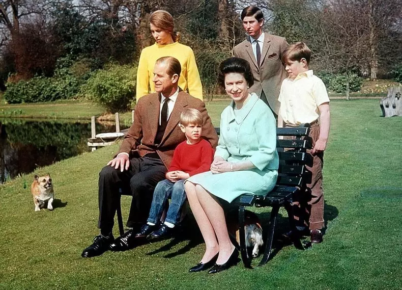 307439756_481643823604244_6033361799744720186_n